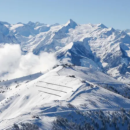 Montafon In With Sauna Chalet *