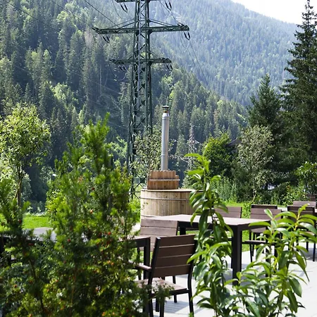 Montafon In With Sauna Domek alpejski *