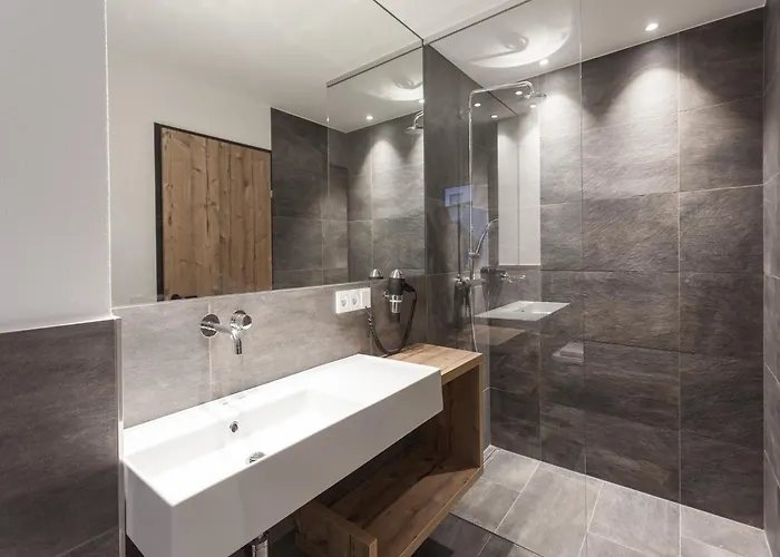 Montafon In With Sauna Chalet