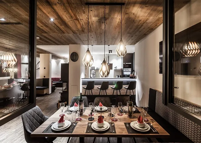 Montafon In With Sauna シャレー *